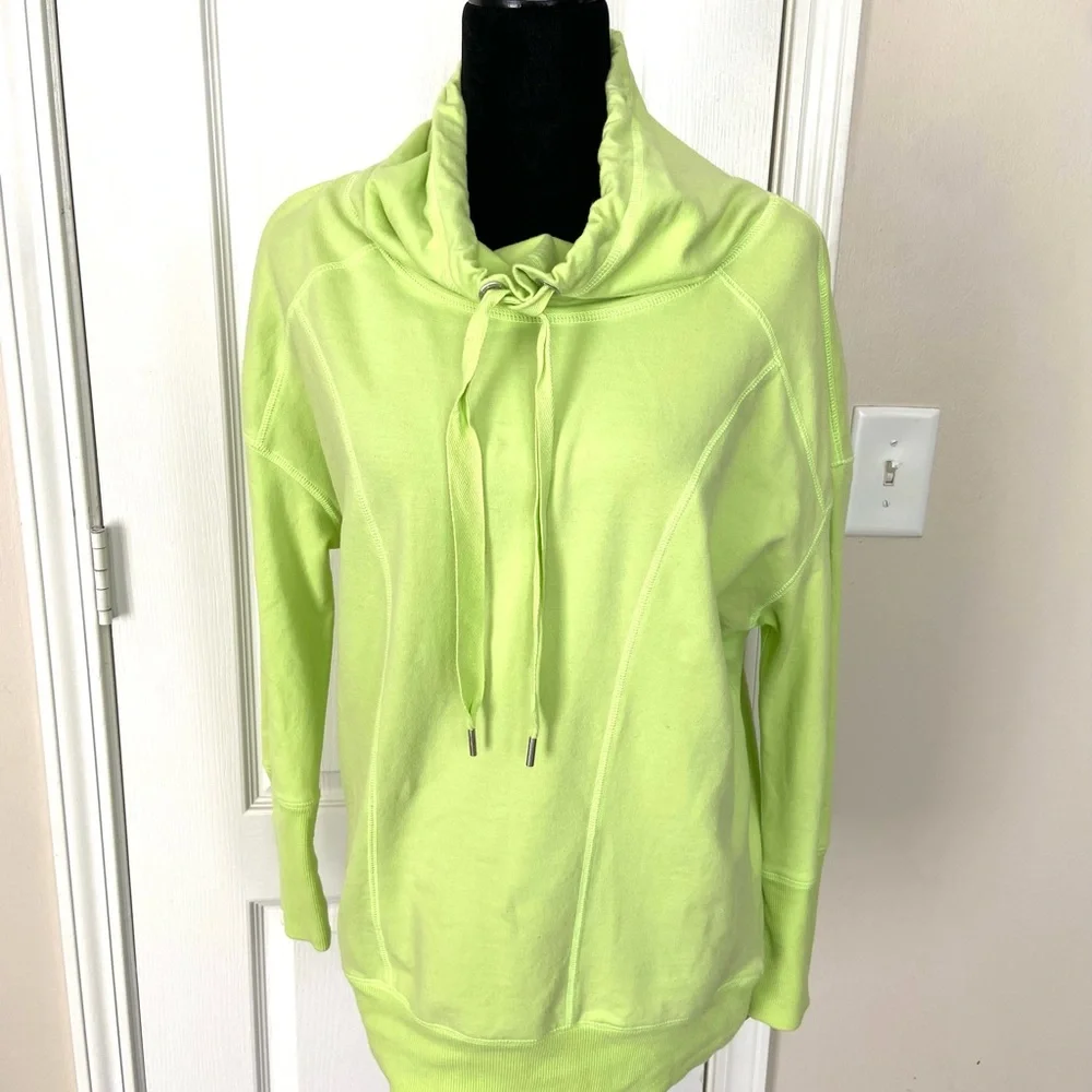 Zella jacket - Picture 1 of 14